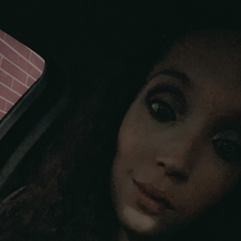 Meet your Posher, Liliana